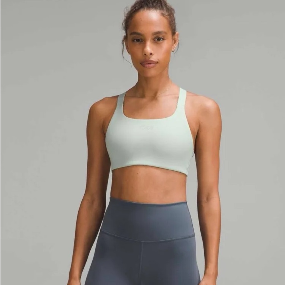 NWT Lulu Ultralu Square-Neck Bra D/DD (6)